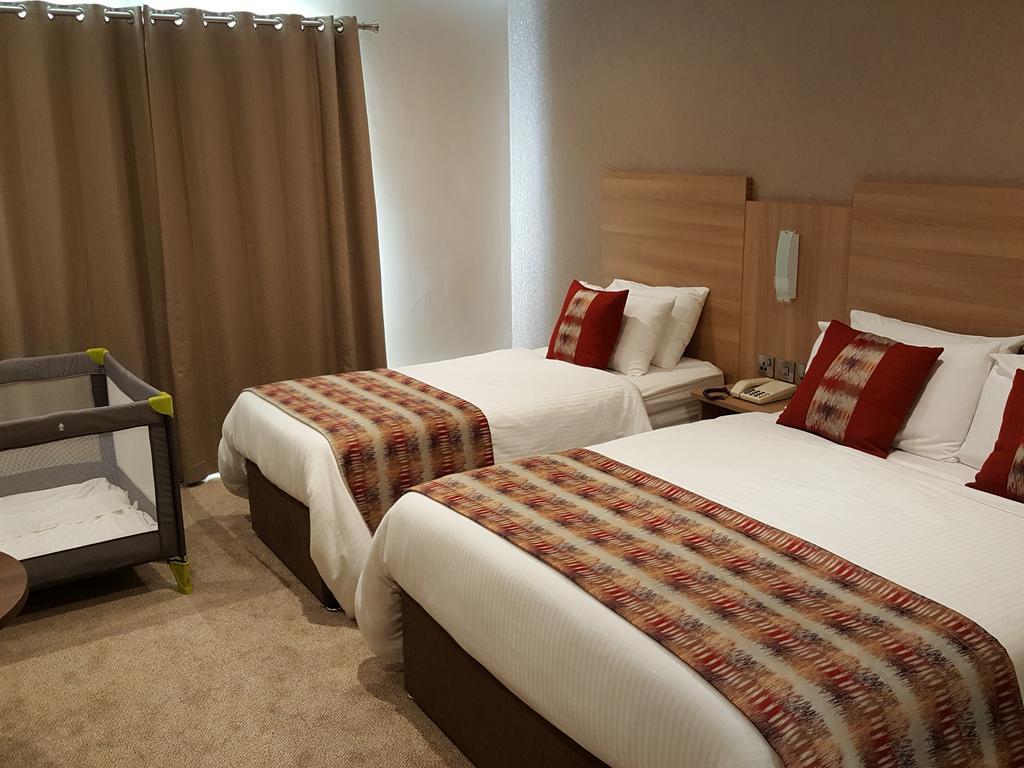 The Lodge Hotel Coleraine Eksteriør bilde