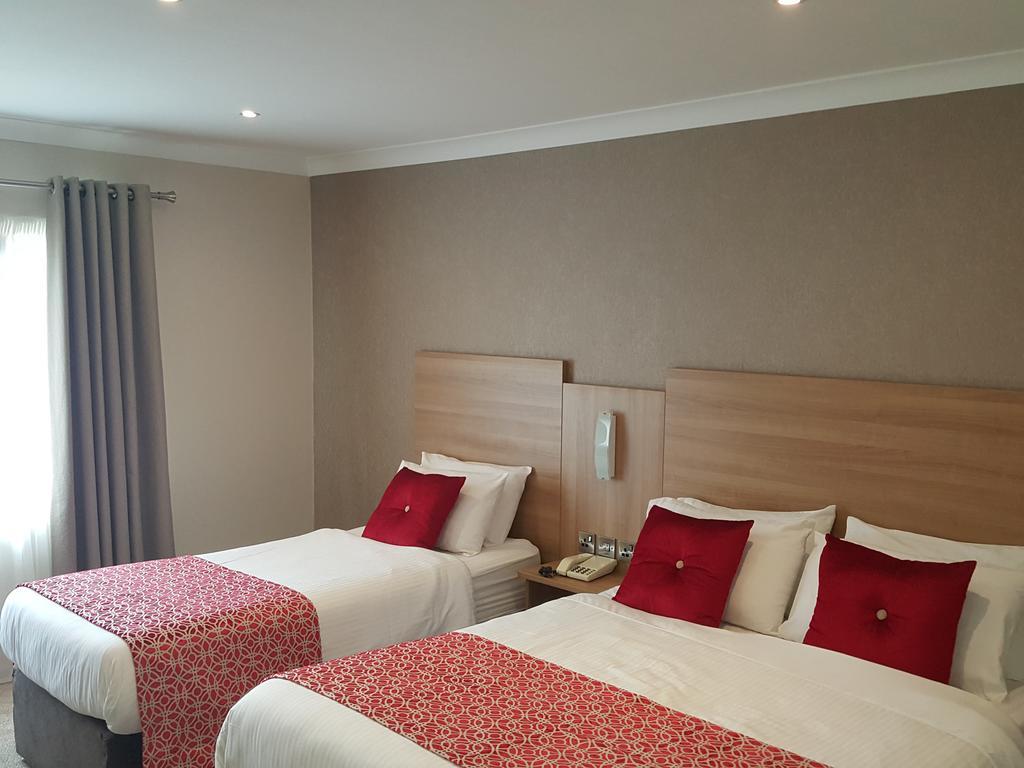 The Lodge Hotel Coleraine Eksteriør bilde