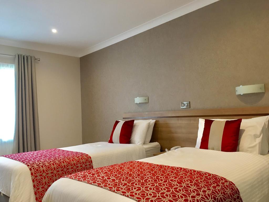 The Lodge Hotel Coleraine Eksteriør bilde